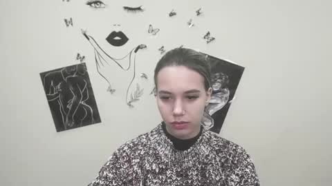 Snapshot of stacy_gr chatting on December 15, 2024, 7:35 am Stacy online show from December 15, 2024, 7:35 am