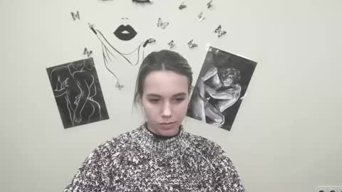 Snapshot of stacy_gr chatting on December 15, 2024, 1:43 pm Stacy online show from December 15, 2024, 1:43 pm