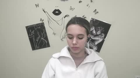 Snapshot of stacy_gr chatting on December 22, 2024, 11:11 am Stacy online show from December 22, 2024, 11:11 am