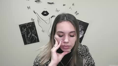 Snapshot of stacy_gr chatting on January 21, 2025, 10:30 am Stacy online show from January 21, 2025, 10:30 am