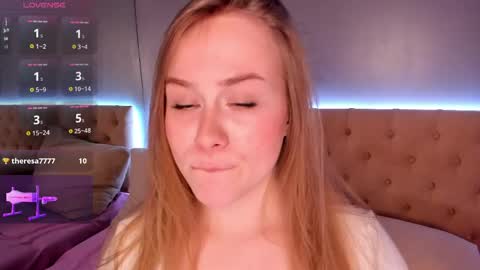 Snapshot of stacy_moorexx chatting on May 19, 2026, 8:37 pm STACY online show from May 19, 2026, 8:37 pm