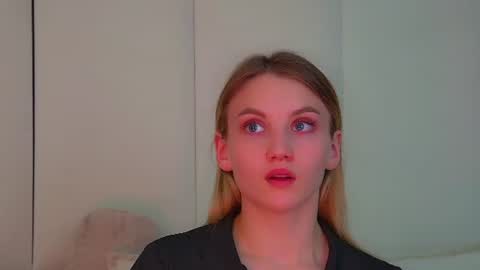 Snapshot of stacyevancesss chatting on June 30, 2026, 9:16 pm StacyEvances online show from June 30, 2026, 9:16 pm