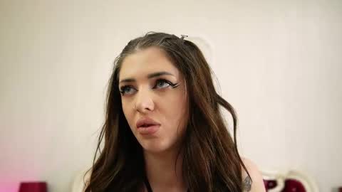 Stacy online show from May 25, 2026, 2:23 pm