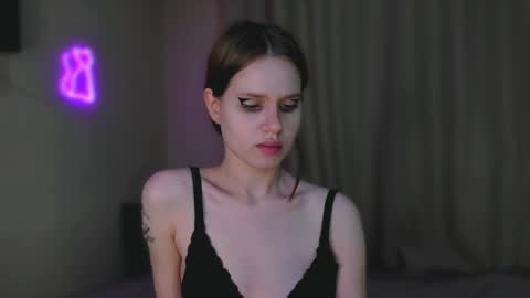 stacyloveforu online show from January 31, 2025, 12:39 am