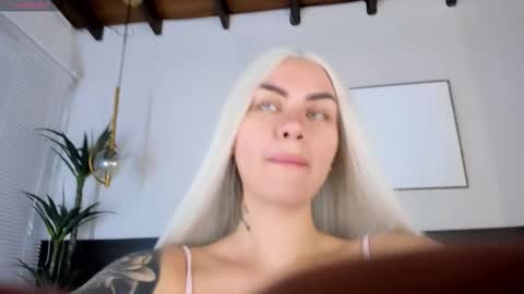 Stacy Rigel online show from October 20, 2025, 11:43 am