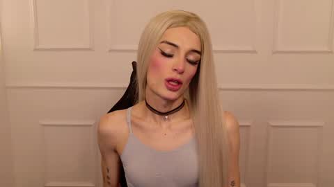 Snapshot of star_storm chatting on February 14, 2025, 8:31 am star_storm online show from February 14, 2025, 8:31 am