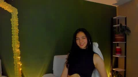 Snapshot of star_sub1 chatting on October 24, 2025, 10:06 pm star_sub1 online show from October 24, 2025, 10:06 pm