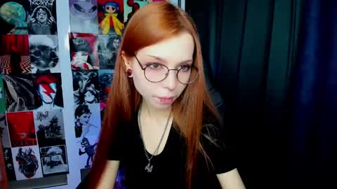 Tarra online show from April 21, 2026, 1:53 am