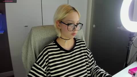 Kate online show from May 9, 2026, 8:25 pm