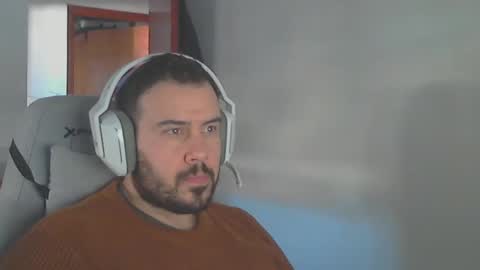 stark_86 online show from February 9, 2025, 1:46 pm