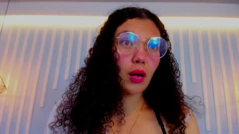 Snapshot of starkjoness chatting on October 13, 2025, 1:55 pm Stark Jones online show from October 13, 2025, 1:55 pm