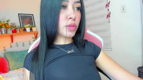 Alisson  online show from March 12, 2025, 11:54 pm