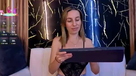 starlight_mature23_aws online show from July 6, 2026, 7:27 pm