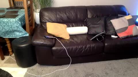 Snapshot of starpizzle chatting on October 28, 2025, 7:16 pm Starpizzle online show from October 28, 2025, 7:16 pm