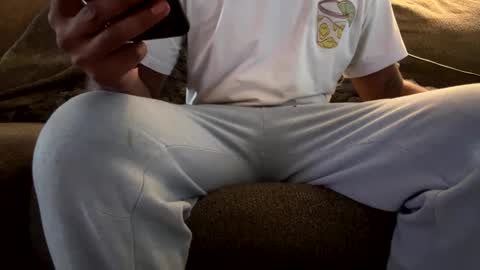 Snapshot of starr3095 chatting on September 16, 2025, 1:34 pm starr3095 online show from September 16, 2025, 1:34 pm