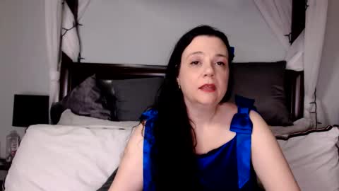 Natalie Become a fan club member and get Snap for 1 month online show from May 17, 2026, 6:11 am