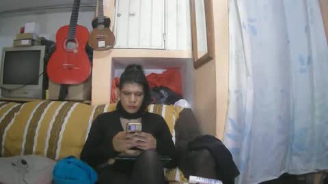 Snapshot of starvingbps chatting on May 4, 2026, 2:24 pm starvingbps online show from May 4, 2026, 2:24 pm