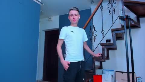 Snapshot of stashott69 chatting on February 13, 2025, 2:45 am STAS online show from February 13, 2025, 2:45 am