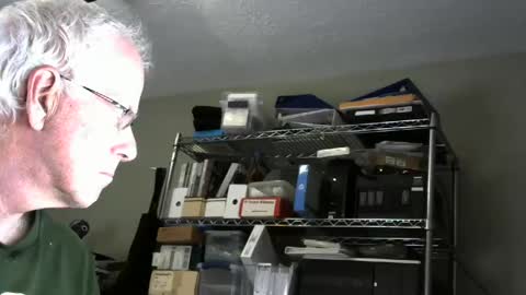 Snapshot of stasw20 chatting on October 13, 2025, 3:28 am stasw20 online show from October 13, 2025, 3:28 am