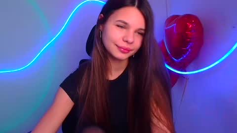 Snapshot of stasy_milk chatting on February 18, 2025, 7:21 am Stasy online show from February 18, 2025, 7:21 am