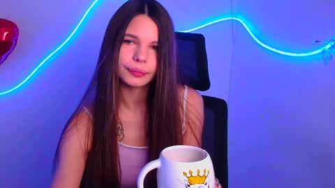 Snapshot of stasy_milk chatting on February 25, 2025, 7:09 am Stasy online show from February 25, 2025, 7:09 am