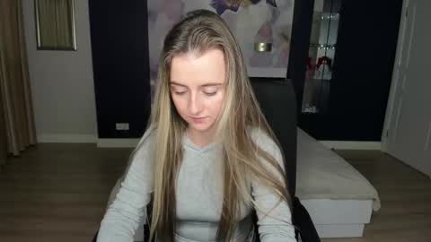 Snapshot of stasystew chatting on September 26, 2025, 7:51 pm StasyStew online show from September 26, 2025, 7:51 pm