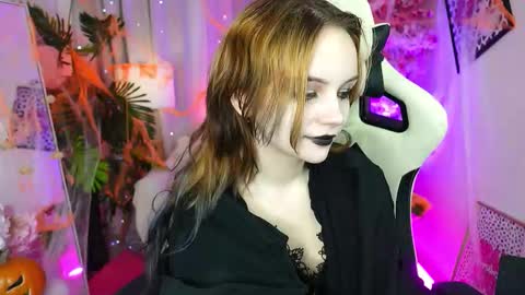 Snapshot of staymonica chatting on October 30, 2025, 1:45 pm MONICA online show from October 30, 2025, 1:45 pm