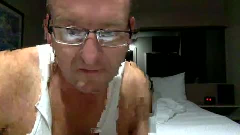 Snapshot of steakman007 chatting on October 3, 2025, 11:18 am Steakman online show from October 3, 2025, 11:18 am