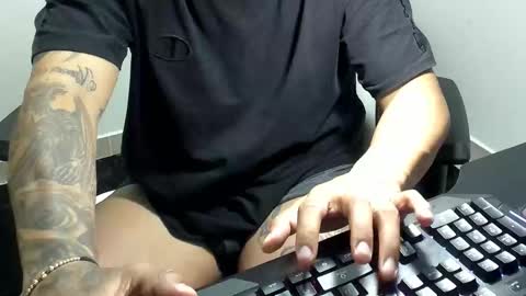 Snapshot of stebankechimba chatting on November 14, 2025, 2:32 am Stebankechimba online show from November 14, 2025, 2:32 am