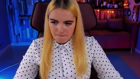 Snapshot of stef_nicks chatting on September 9, 2025, 9:09 am stef_nicks online show from September 9, 2025, 9:09 am