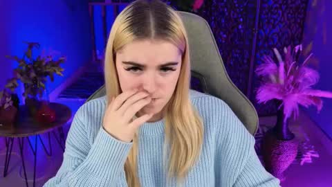 Snapshot of stef_nicks chatting on September 30, 2025, 9:03 am stef_nicks online show from September 30, 2025, 9:03 am