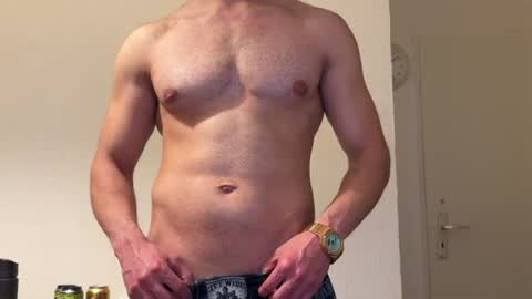 Stefan online show from June 8, 2026, 9:04 pm
