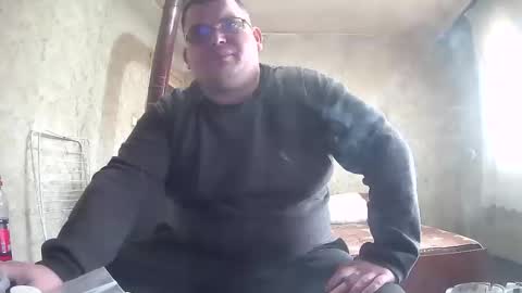 Stefan online show from April 3, 2026, 11:08 am