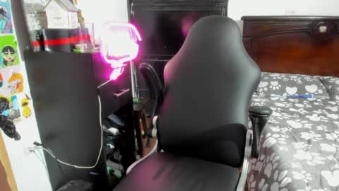 Snapshot of stefan_litleee chatting on April 30, 2026, 1:12 am julieth-cancer online show from April 30, 2026, 1:12 am