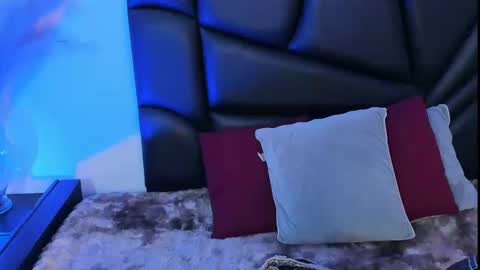 Snapshot of stefania_paz chatting on October 1, 2025, 3:45 am Stefania online show from October 1, 2025, 3:45 am