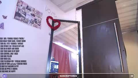 Snapshot of stefania_sandrelli_ chatting on March 5, 2025, 6:23 pm New schedule 12pm to 600pm Colombia time online show from March 5, 2025, 6:23 pm