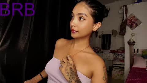 Im MiaIts my first day here  online show from September 15, 2025, 12:32 am