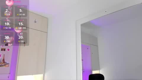 stefannyevans_ online show from January 8, 2026, 12:40 pm