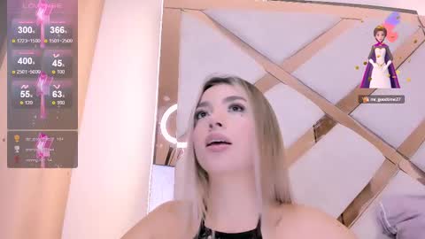 Snapshot of stefanycifuentes chatting on March 8, 2025, 9:17 am Stefa online show from March 8, 2025, 9:17 am