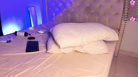 steffany_lopez_ online show from January 12, 2025, 3:07 am
