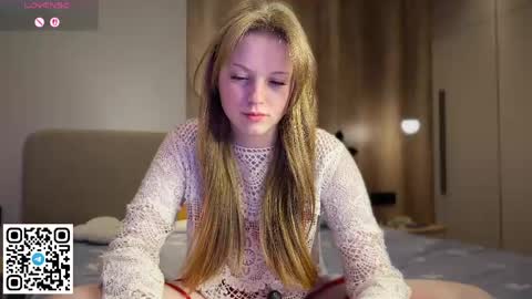 STEFI  Streams every day from 10 PM GTM1  online show from May 19, 2026, 10:16 pm