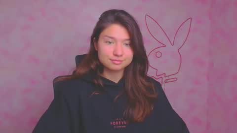 Steffi online show from October 7, 2025, 9:23 pm