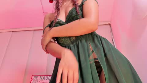 Snapshot of steffy_dan chatting on December 22, 2024, 7:54 am Steffy online show from December 22, 2024, 7:54 am