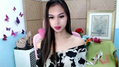 Snapshot of steffybabe chatting on September 13, 2025, 1:00 pm steffybabe online show from September 13, 2025, 1:00 pm