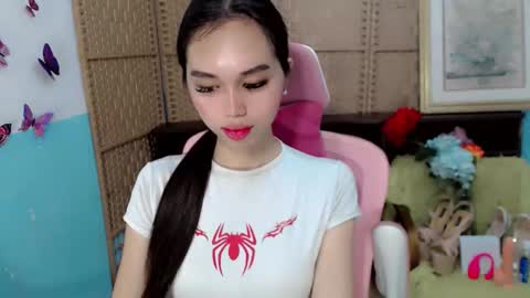 Snapshot of steffybabe chatting on October 1, 2025, 4:02 pm steffybabe online show from October 1, 2025, 4:02 pm