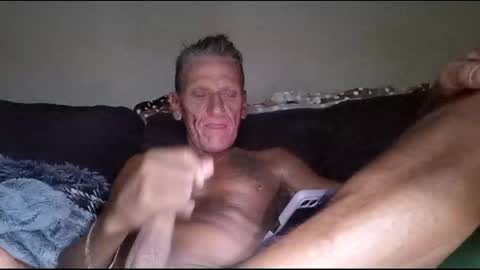 Snapshot of stefy1037 chatting on October 2, 2025, 4:08 am stefy1037 online show from October 2, 2025, 4:08 am