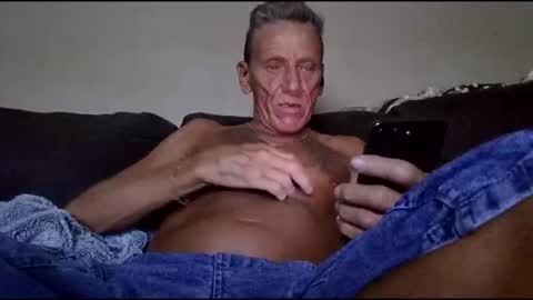 stefy1037 online show from May 25, 2026, 5:35 am