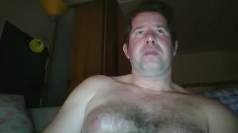 Snapshot of steki038434 chatting on December 31, 2024, 12:11 am steki038434 online show from December 31, 2024, 12:11 am