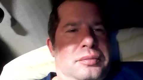 Snapshot of steki038434 chatting on November 6, 2025, 2:01 am steki038434 online show from November 6, 2025, 2:01 am