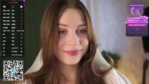 Snapshot of stella_of_steel chatting on December 15, 2025, 9:35 am Stella online show from December 15, 2025, 9:35 am